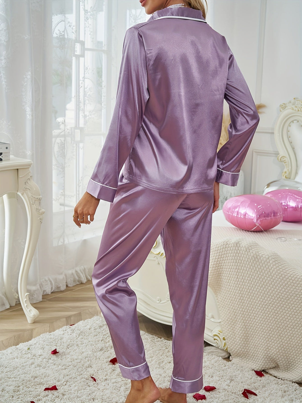 Lounge Set Womens Two Piece Satin Long Sleeve Flowing Pyjama Set