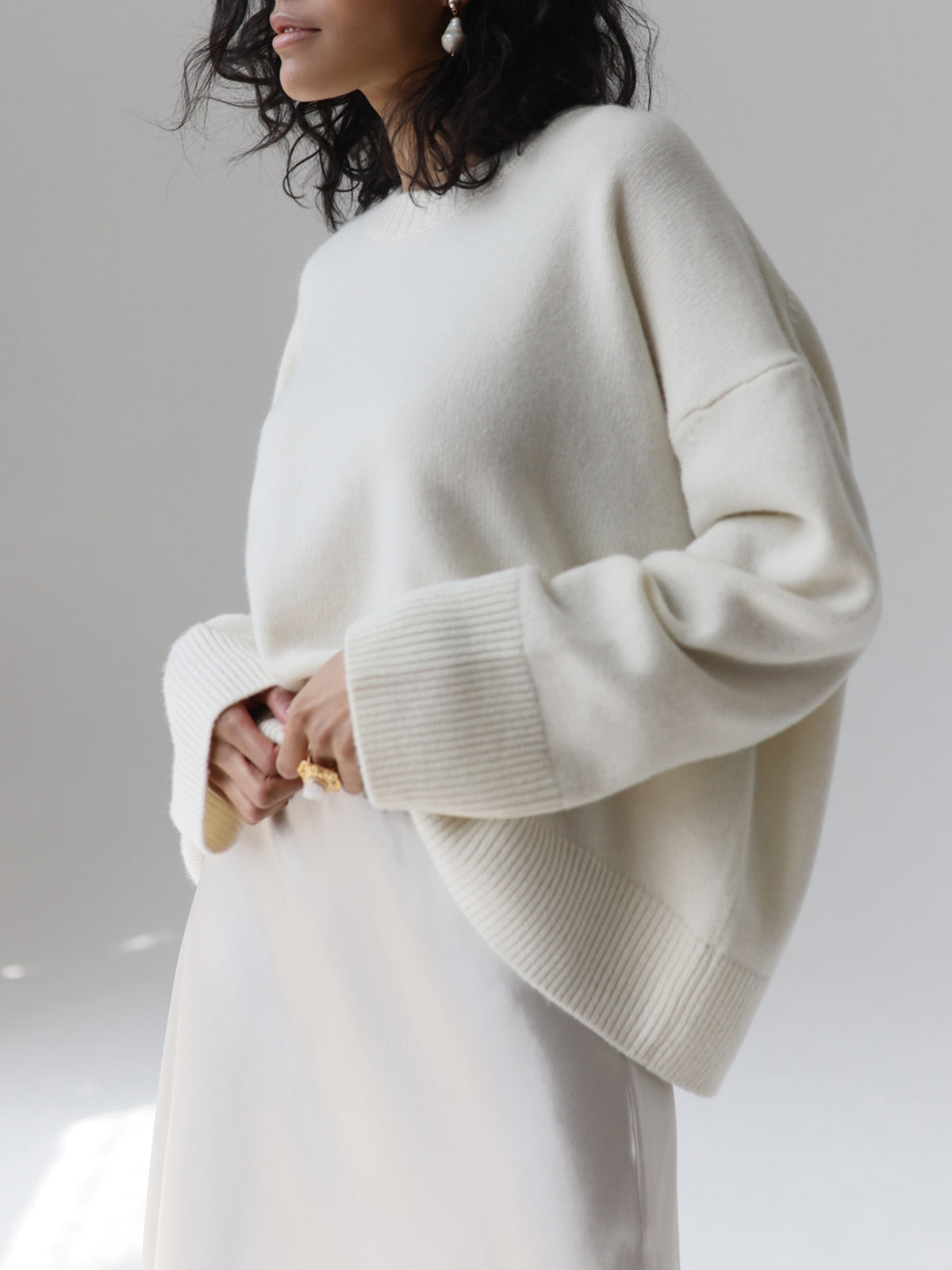 Knit Sweater Womens Crew Neck Ribbed Cuff Drop Shoulder Pullover