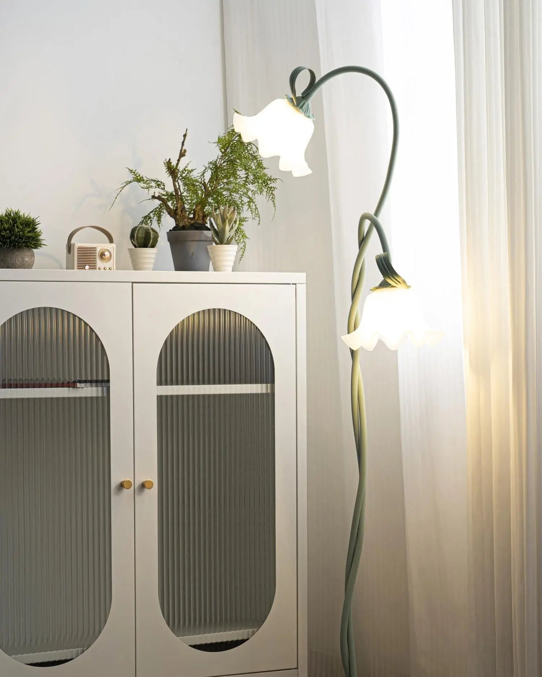 Calla Flower Floor Lamp