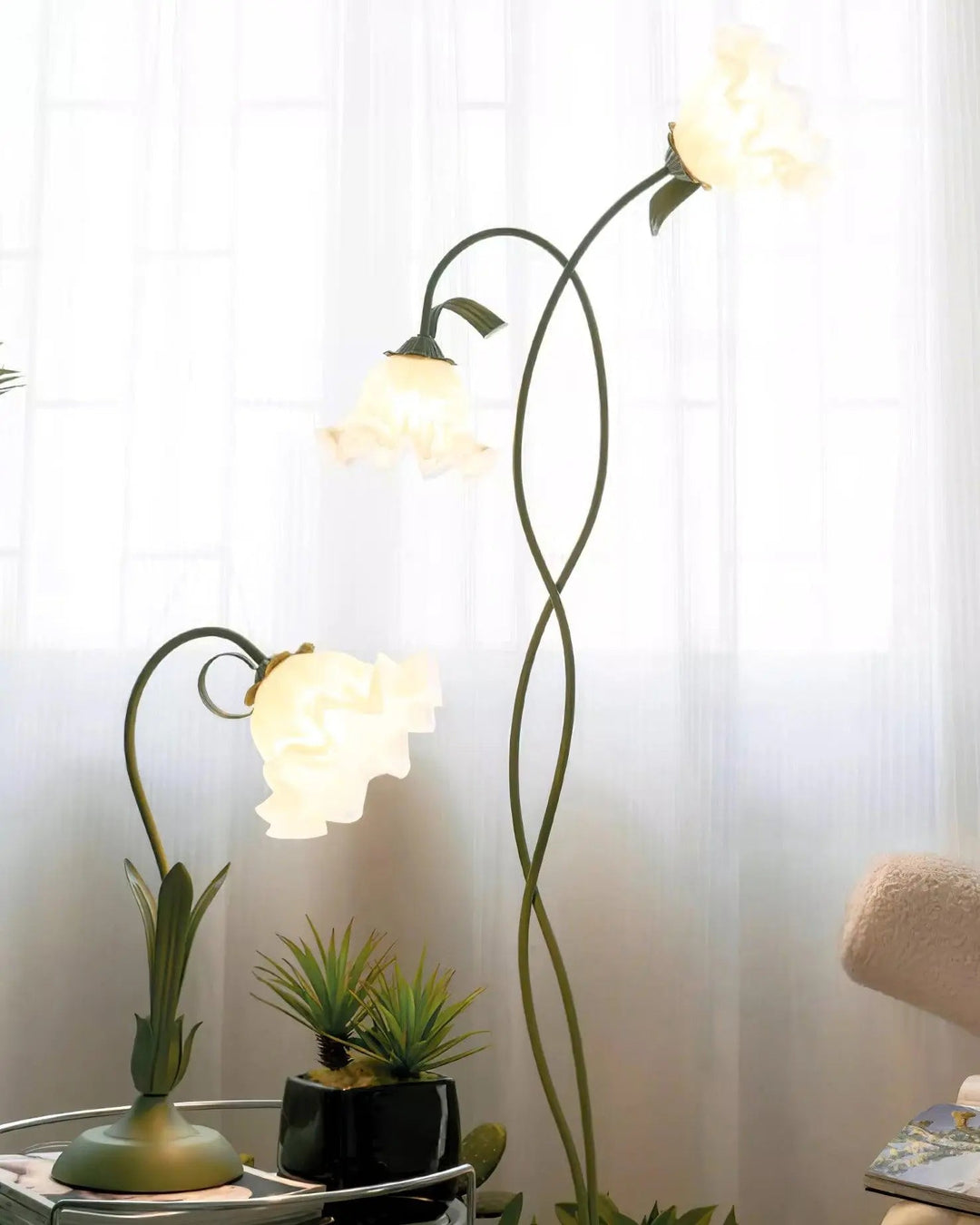 Calla Flower Floor Lamp